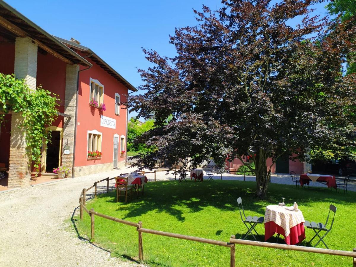 Agriturismo Le Corti Della Gualdana ヴォゲーラ エクステリア 写真
