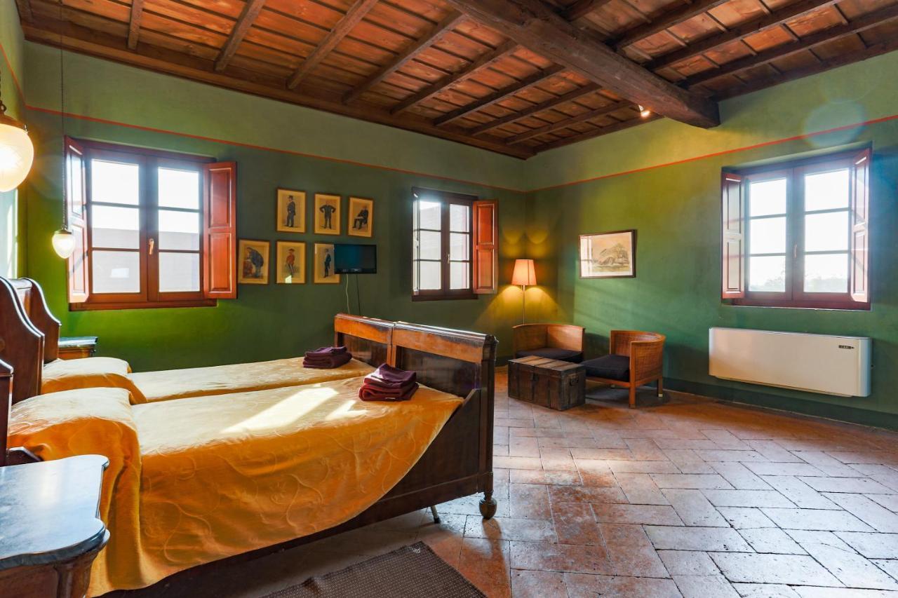 Agriturismo Le Corti Della Gualdana ヴォゲーラ エクステリア 写真