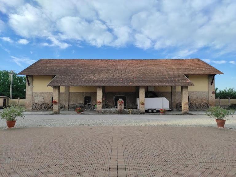 Agriturismo Le Corti Della Gualdana ヴォゲーラ エクステリア 写真