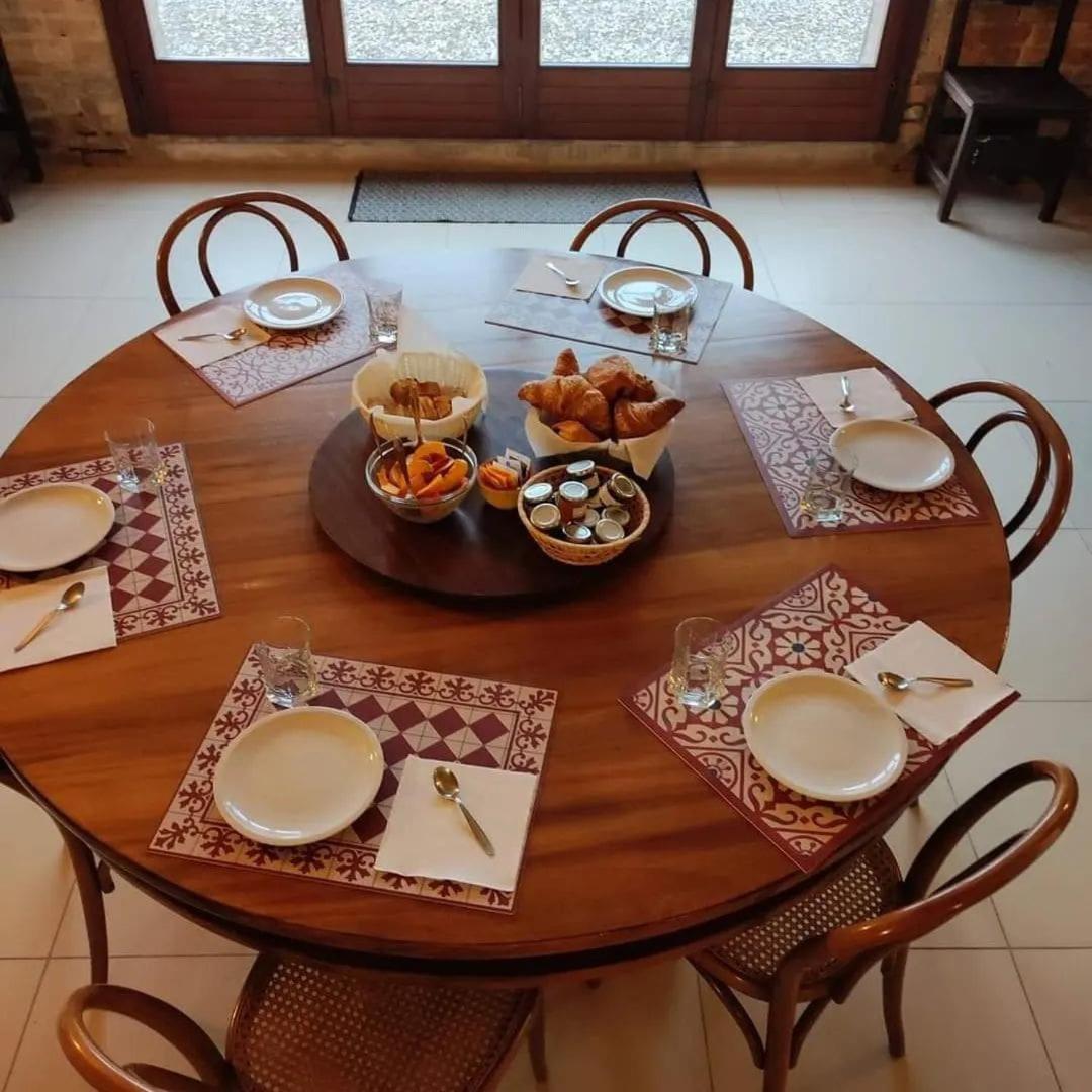 Agriturismo Le Corti Della Gualdana ヴォゲーラ エクステリア 写真